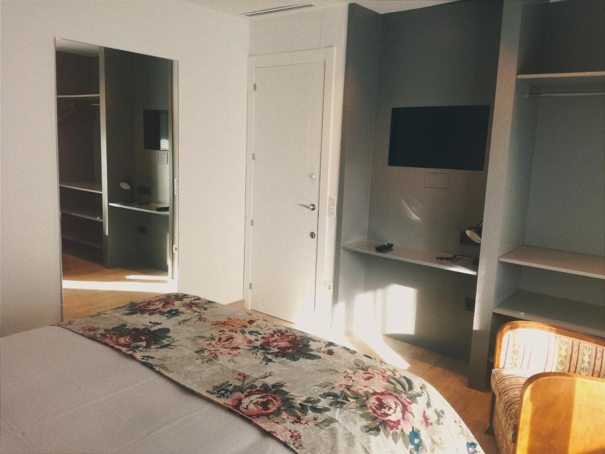 Turistic Girona - Piso De 1, 2 O 3 Habitaciones Εξωτερικό φωτογραφία
