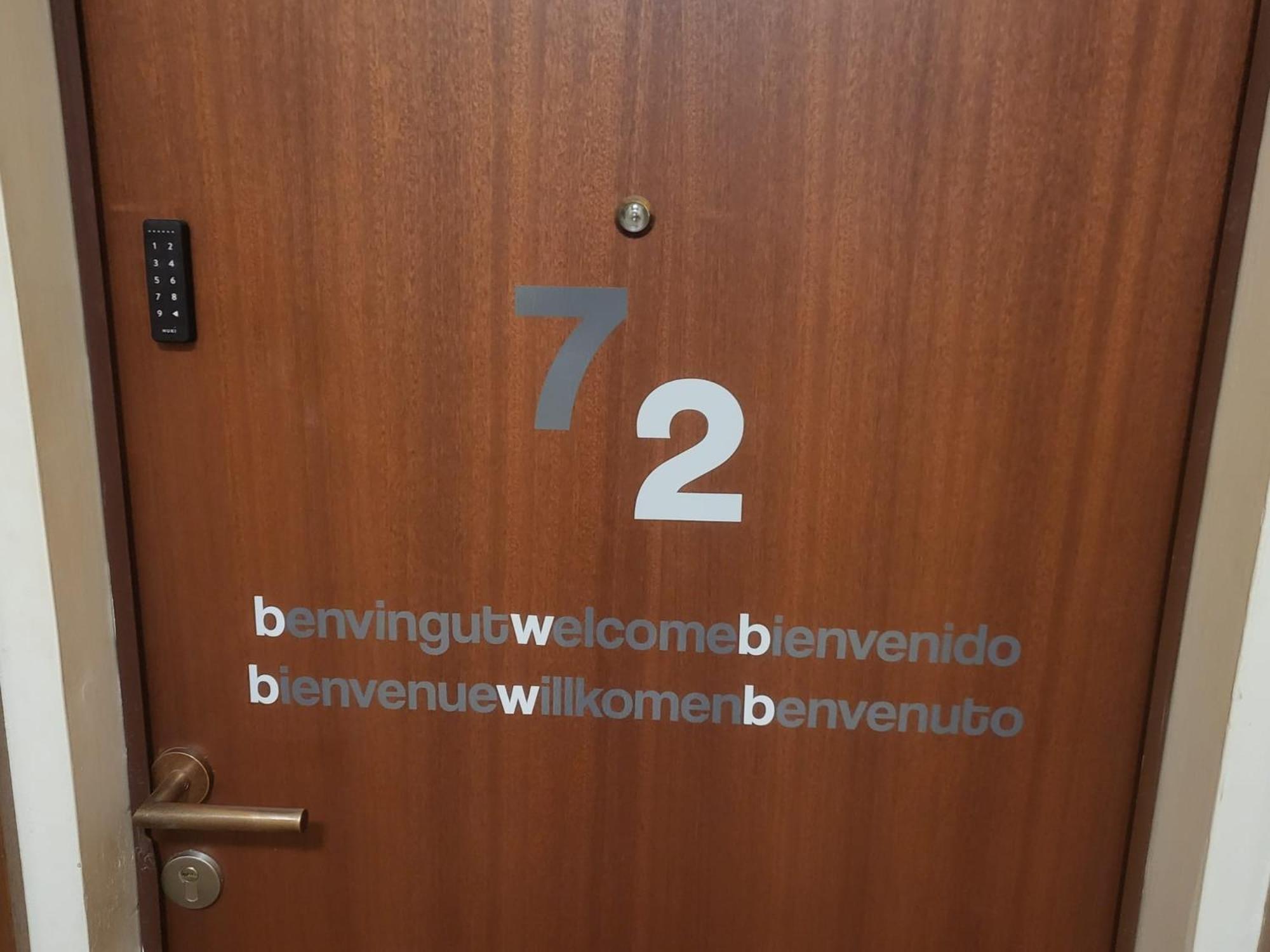 Turistic Girona - Piso De 1, 2 O 3 Habitaciones Εξωτερικό φωτογραφία