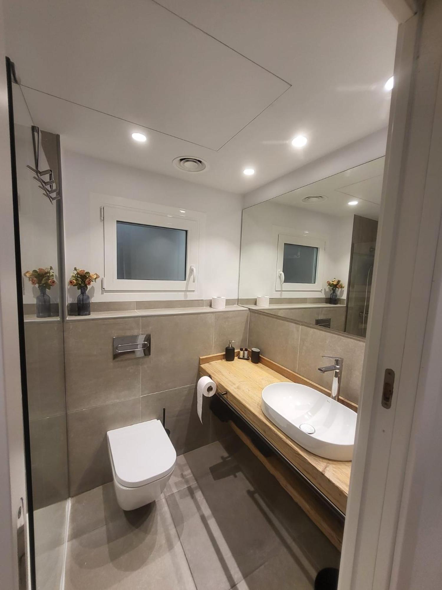 Turistic Girona - Piso De 1, 2 O 3 Habitaciones Εξωτερικό φωτογραφία