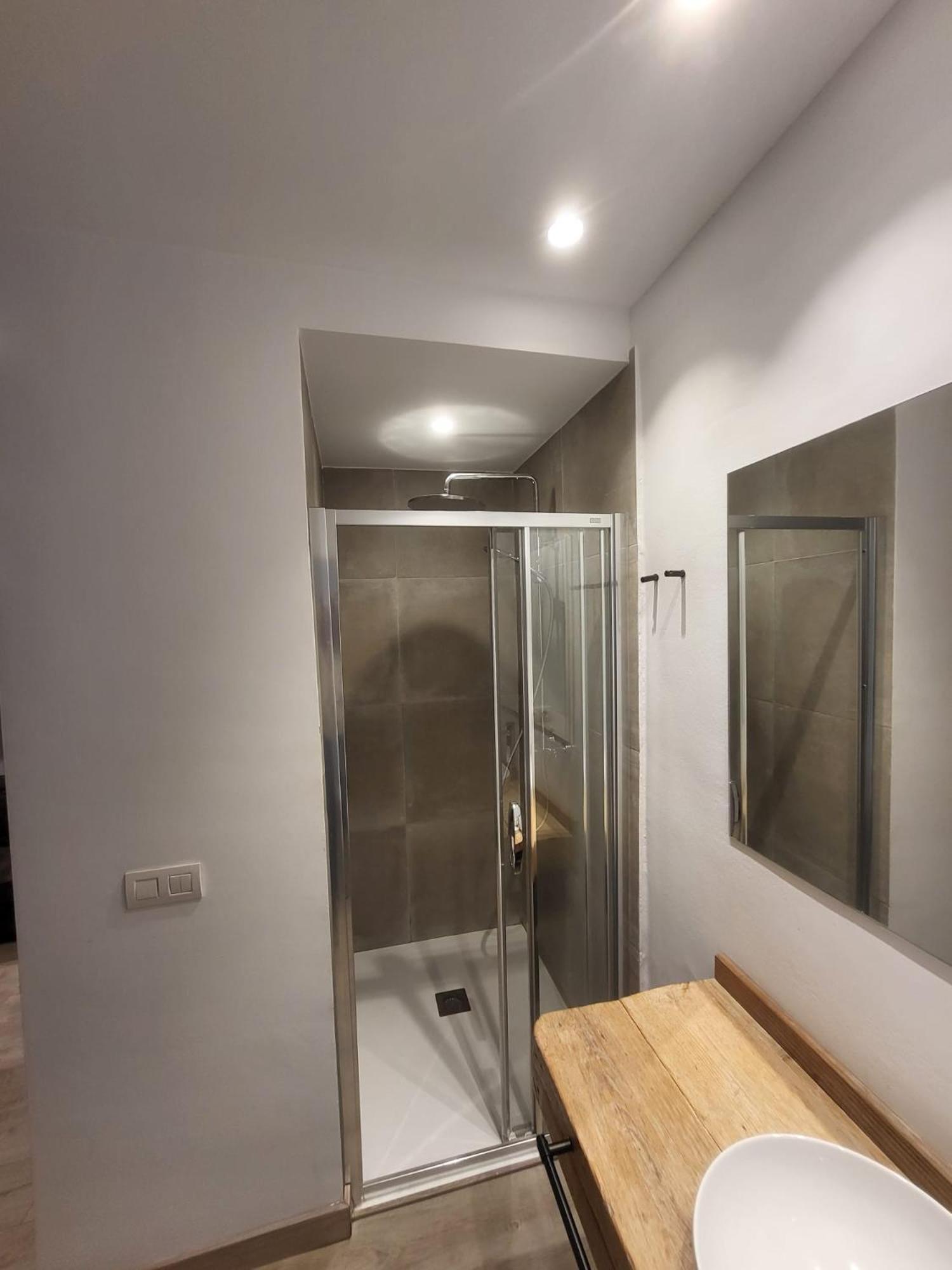 Turistic Girona - Piso De 1, 2 O 3 Habitaciones Εξωτερικό φωτογραφία
